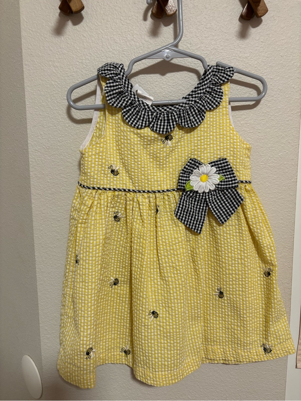 Yellow Bee Embroidered Seersucker Dress with Gingham Bow